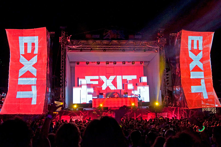 festival exit