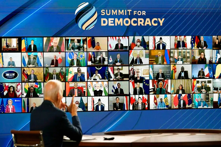 II Cumbre por la Democracia